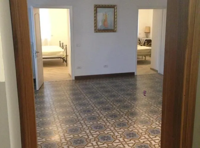 فندق مبيت وإفطار Nel 3*